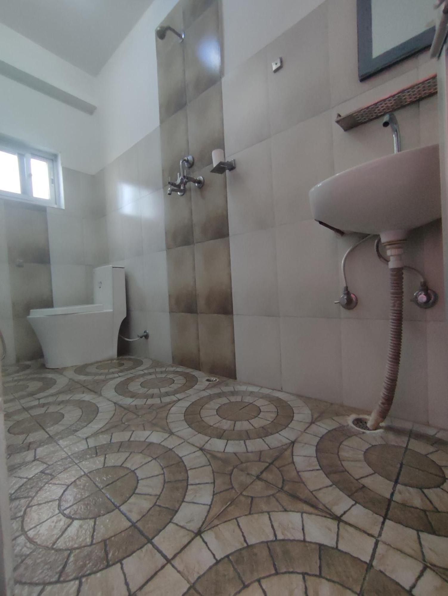 Krishna Inn Pokhara Dış mekan fotoğraf